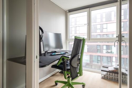 Μια τηλεόραση ή/και κέντρο ψυχαγωγίας στο High-end apartment in Trondheim