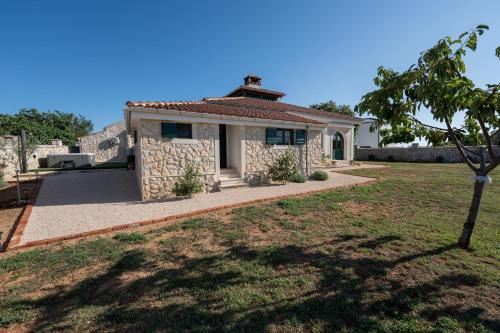 Family holiday home Villa Vidonjica