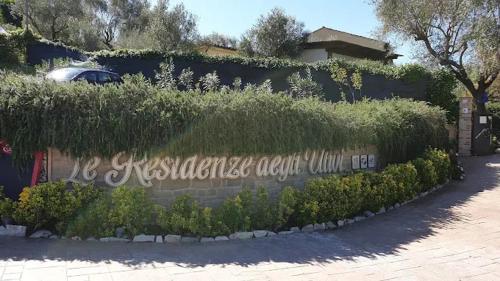 Κήπος έξω από το Le Residenze degli Ulivi