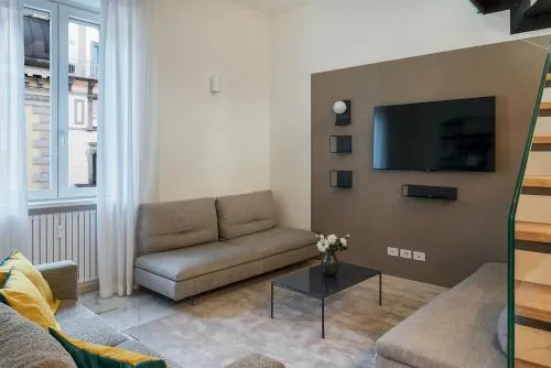 Luxury Milan Apartment - Penthouse in Historic City Center photo 1