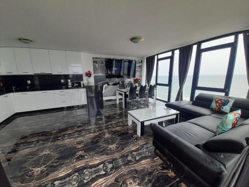 Et opholdsområde på Luxe 1 Monte Carlo Suite