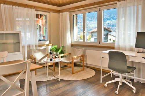 Φωτογραφία από το άλμπουμ του Apartment by Lake Brienz with lake view σε Oberried