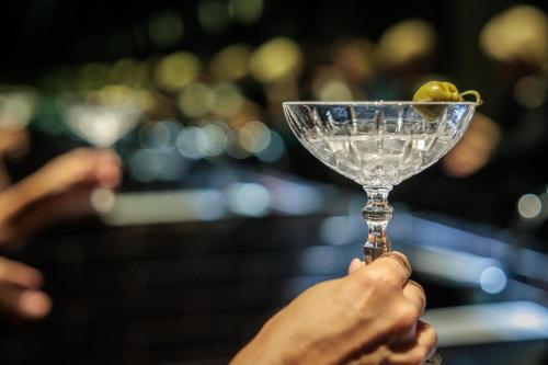 Radisson Collection Hotel, Old Mill Belgrade — Lounge or bar