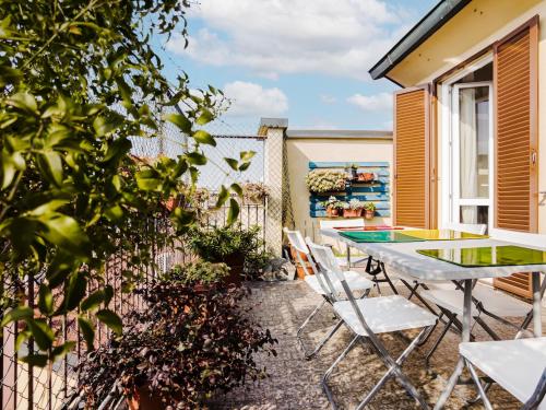 City center rooftop with terrace in porta Romana