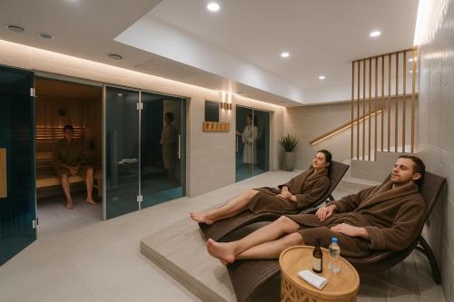 Un lugar para sentarse en Riverside Industrial Studios - SAUNA - GYM -air-conditioning-SPA-FITNESS