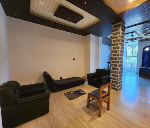 Gallery image of Aqualeaf Villa's Your Own Private Home in the Middle of the City in Jorhat