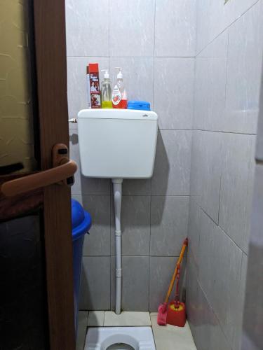 Ένα μπάνιο στο Ole Ikunda