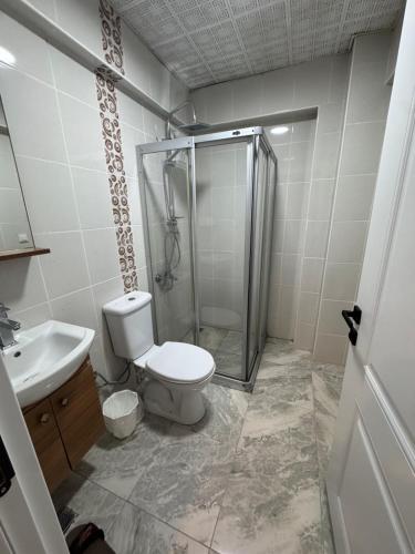 Ένα μπάνιο στο Baran House