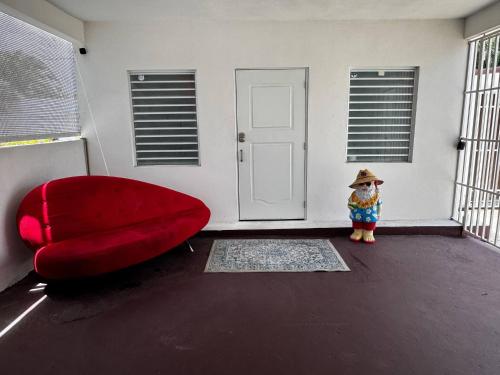 Charming apartment 5m walk to the beach
