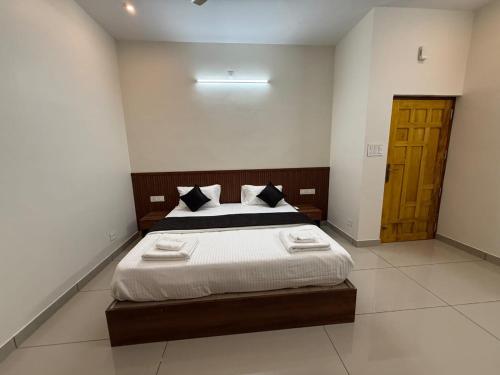 Postel nebo postele na pokoji v ubytování Maui Stay