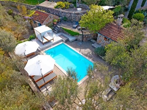 Two villas MaraVinka