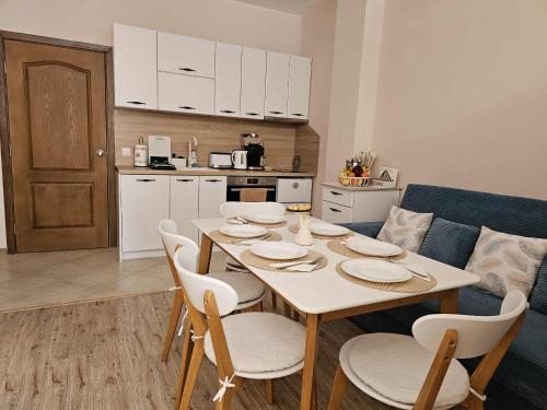 Apartment Bee Happy, Pchelinski Bani,Hot mineral water