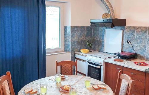 Stunning Apartment In Orebic With Wifi