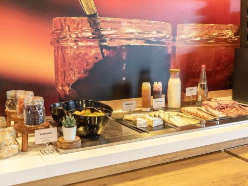 Jídlo v hotelu nebo okolí