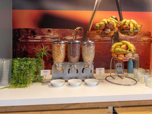 Jídlo v hotelu nebo okolí