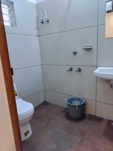 Un baño de Mas Residency