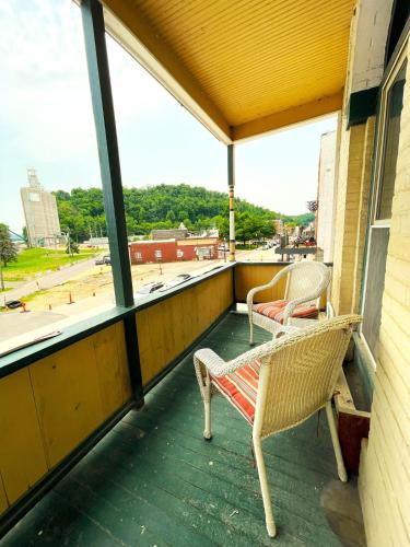Gallery image of Historic Victorian Apartment in McGregor