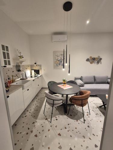 Central Zagreb Luxury Suite
