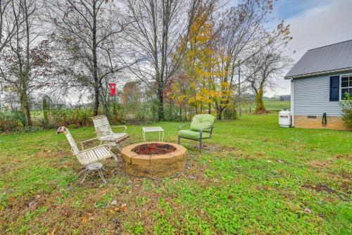 Gallery image of 6 Mi to Mammoth Cave! Mtn-View Home with Fire Pit in Park City