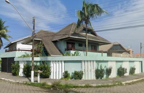 Το κτήριο όπου στεγάζεται  το πανδοχείο