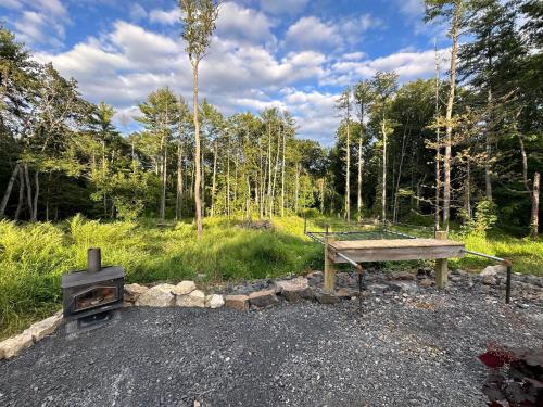 Naturlandskabet i nærheden af luksusteltet