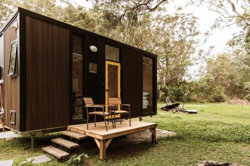 Zahrada ubytování Yarriabinni Escape 2 by Tiny Away