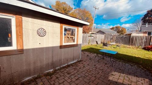 Zahrada ubytování Soft Landing Spot Basement Hideout 2 bedroom apartment