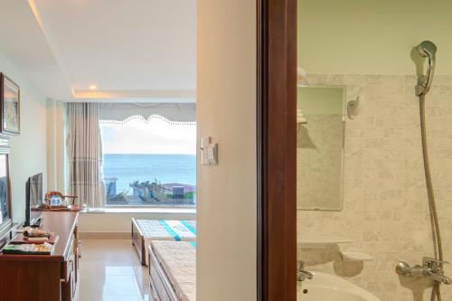 Ένα μπάνιο στο Khu Nghỉ Dưỡng Đoàn 298 Khu 7 Tầng