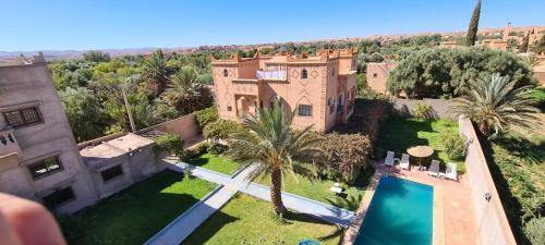 Bazén v ubytování Kasbah Roseville nebo v jeho okolí