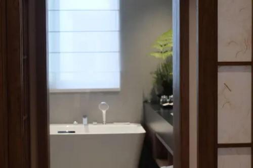 Φωτογραφία από το άλμπουμ του Fanchenjia Neo-Song Style Luxury Designer B&B σε Wuyuan