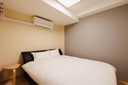 青葉邸-NIPPONBASHI Room 701-3 Min Walk to Kuromon Market 80sqm 4BR Family Residence