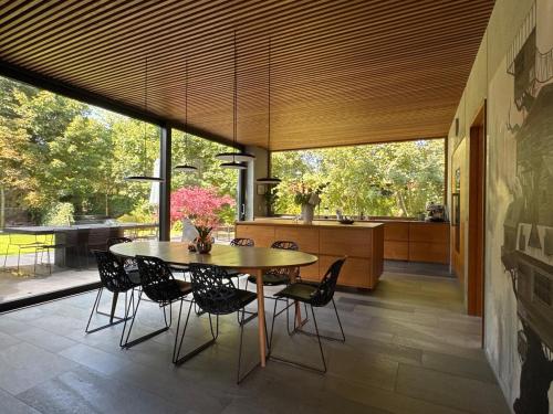 Fotografie z fotogalerie ubytování Luxury Villa With jacuzzi, near Aarhus City v destinaci Højbjerg