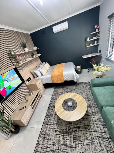 Χώρος καθιστικού στο Navy Pearls 2