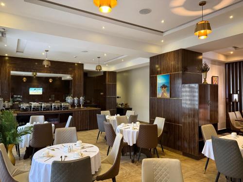 Nhà hàng/khu ăn uống khác tại Vinpy hotels