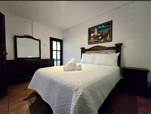 Ένα ή περισσότερα κρεβάτια σε δωμάτιο στο Casa de la Torre