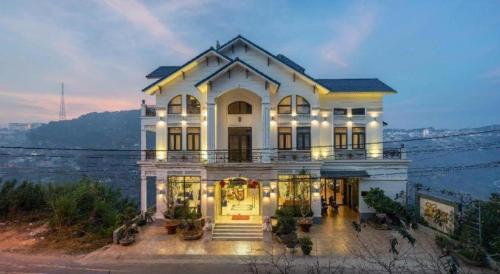 Γενική θέα στο βουνό ή θέα στο βουνό από  αυτό το ξενοδοχείο