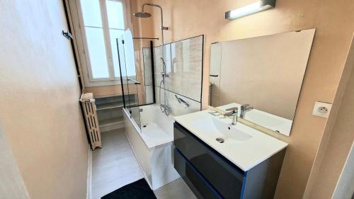 Cozy apartment, close to Gare du Mans