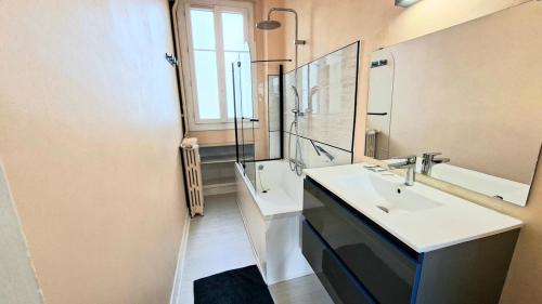 Cozy apartment, close to Gare du Mans