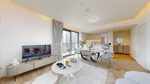 FAM Living -Modern 1 Bedroom Apt At Ahad Residences