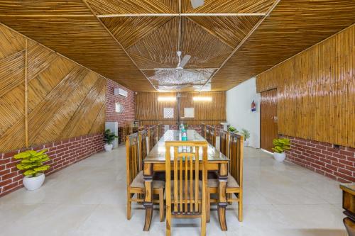 Φωτογραφία από το άλμπουμ του Hotel Admire Expressway by ASPL σε Noida