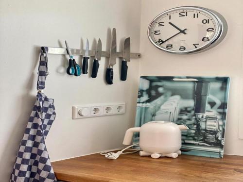 Φωτογραφία από το άλμπουμ του spacious bungalow surrounded large garden σε Sint Maartenszee