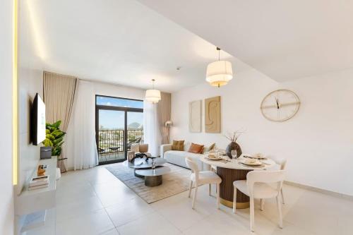 FAM Living -Madinat Jumeirah Living Apartment with Iconic Views