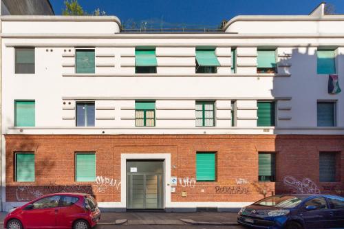 Just Urban Stays - Cozy 1-BR Apartment near Navigli & Metro M2