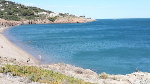 Terramer – Séjour face à la mer, Wifi, plage, piscine et commerces à pied - Corniche