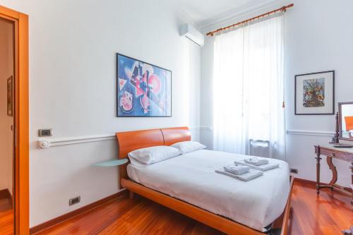 White Taranto Apartment