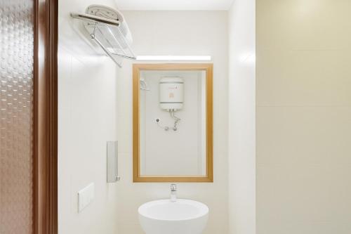 Ένα μπάνιο στο Hotel Samrat - On Mall Road