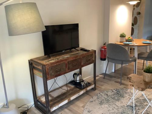Vestal Suites Classic Adults Only