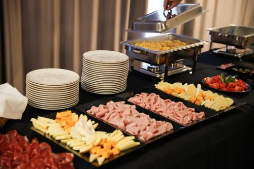 Hrana v oz. blizu hotela