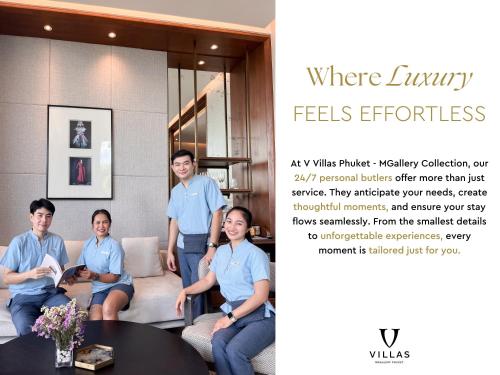 パナワビーチにあるV ヴィラズ プーケット - M ギャラリーのリビングルームに座っている人々のグループ