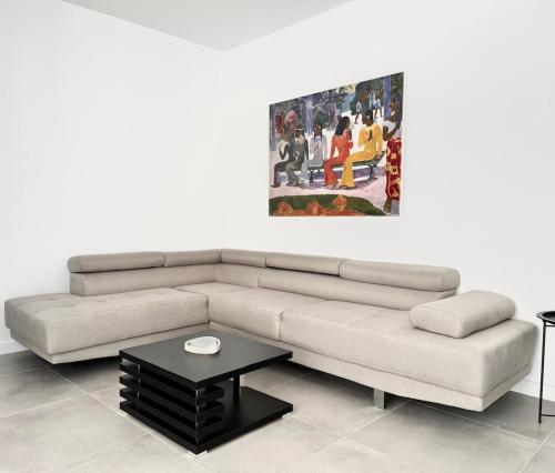 The Urbanist Apartment